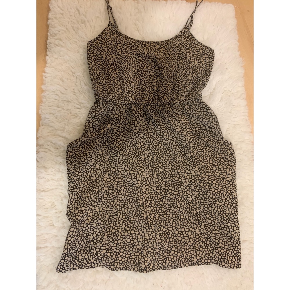 Summer dress with pockets.